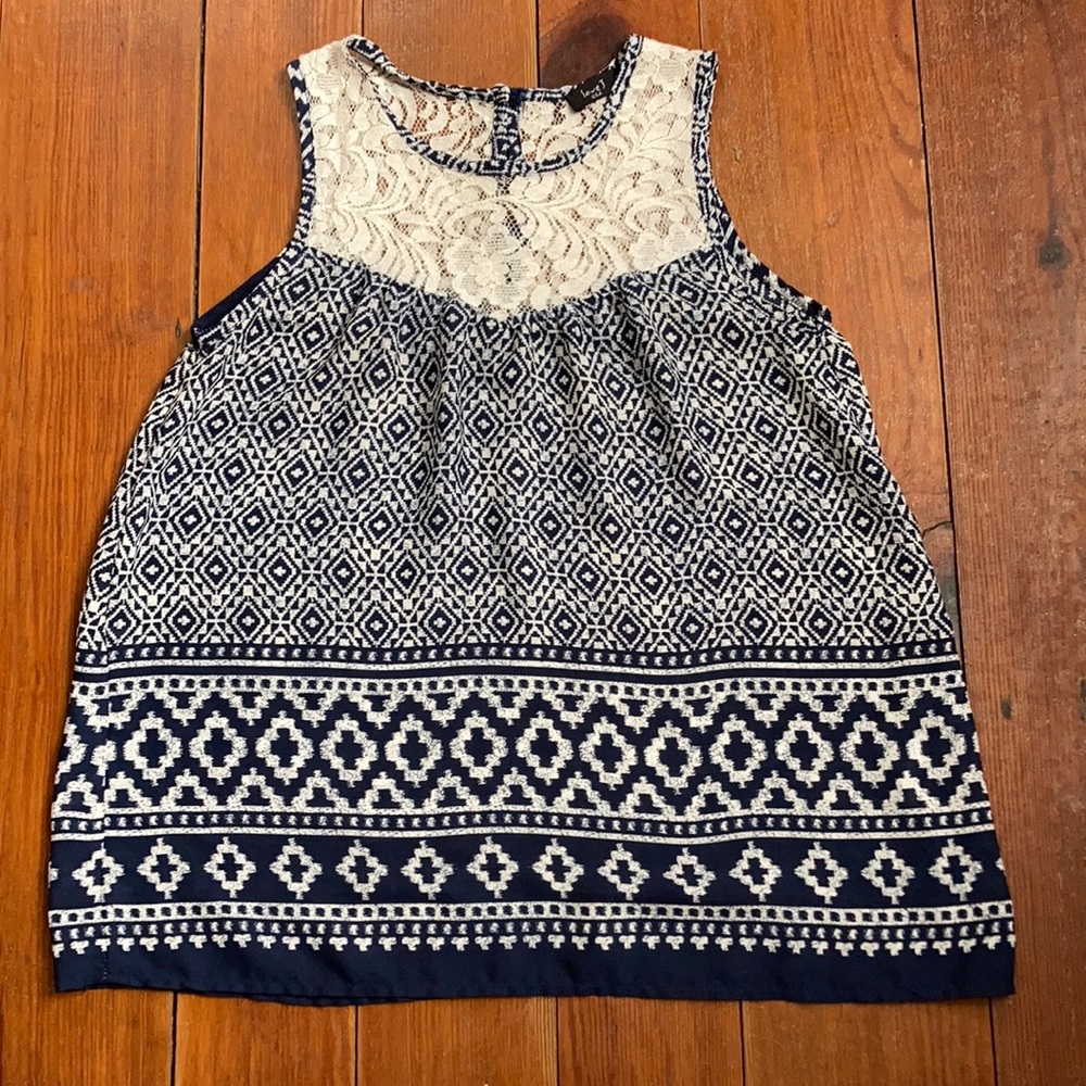 Love J tank top